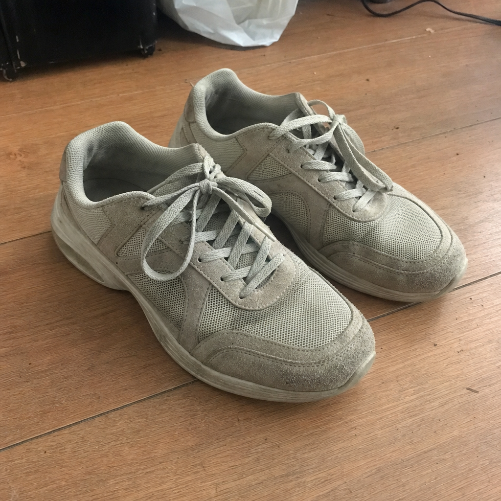 跑鞋手机原片